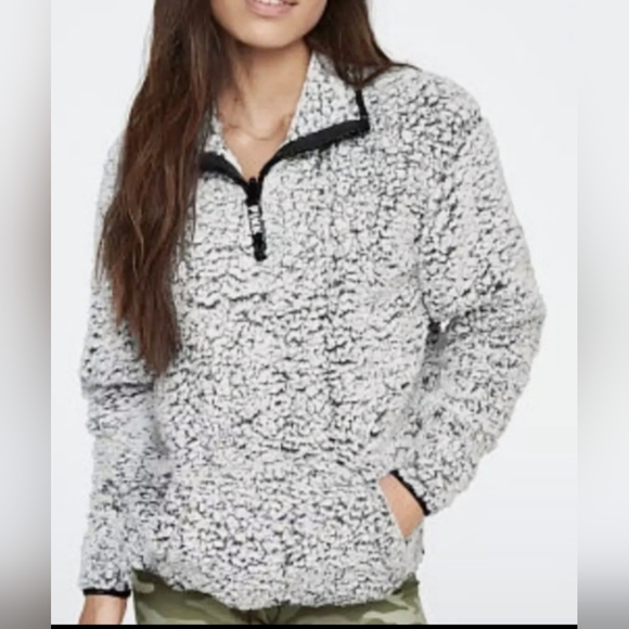 PINK Victoria's Secret Women Fuzzy Sherpa Pullover Sweater 3/4 Zip Front Gray S - Picture 16 of 16